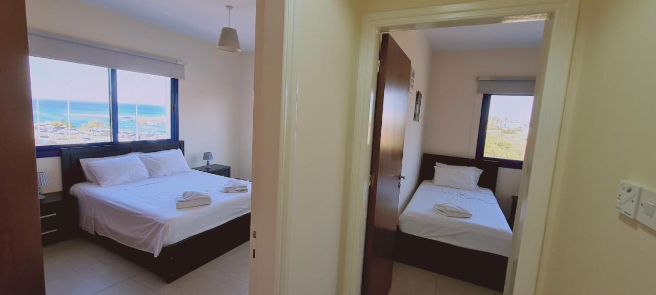 Stay Trinity Beach Apts Paralímni Eksteriør bilde