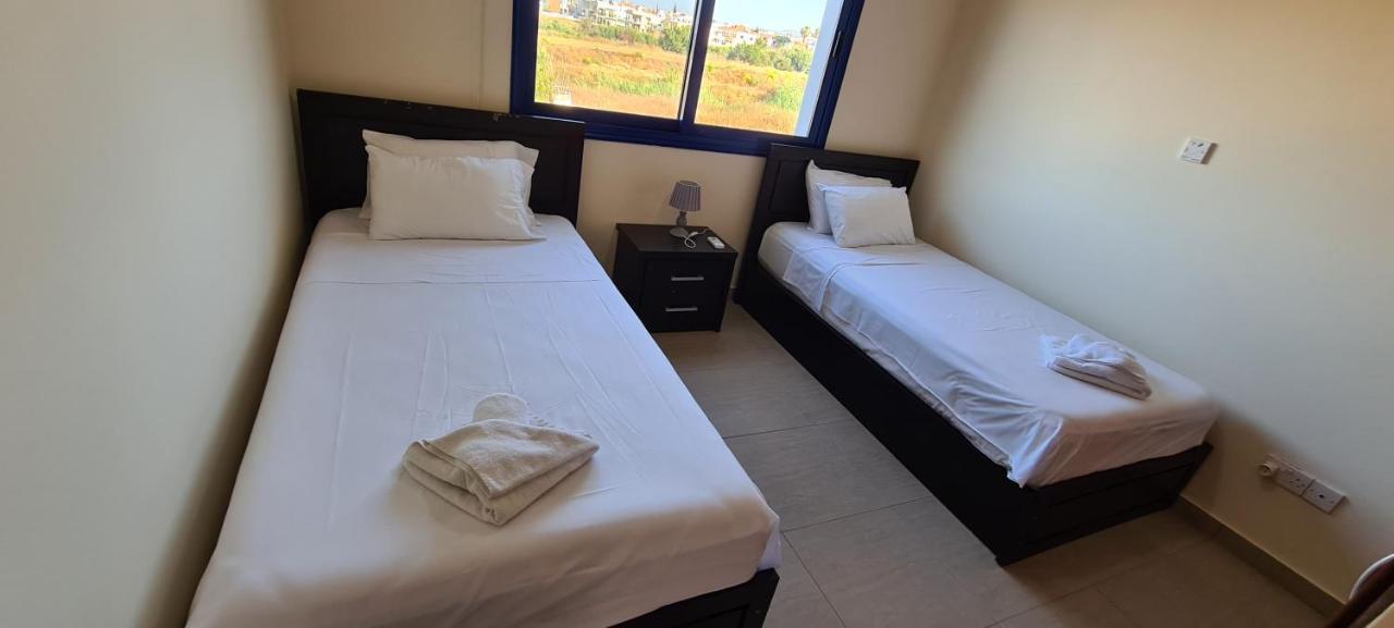Stay Trinity Beach Apts Paralímni Eksteriør bilde